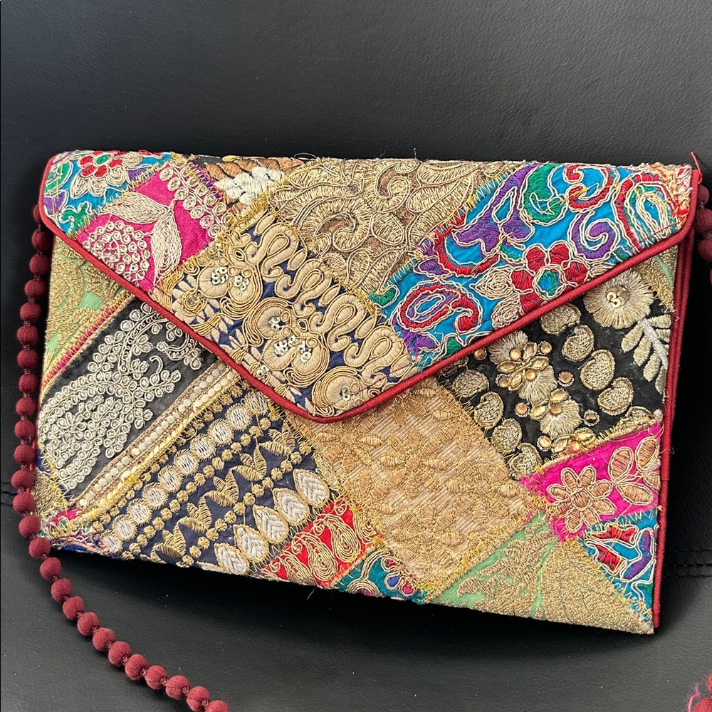 Handmade Embroidered Ethnic Clutch Shoulder Bag New Without Tags